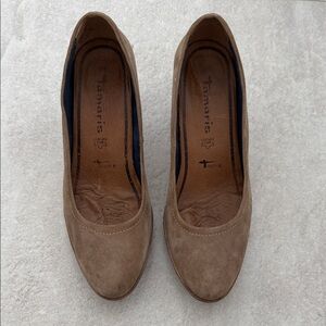 Taupe Suede Women's Pumps